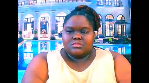 ebonyhotbuns4u2luv online show from February 2026 07:29:01 AM