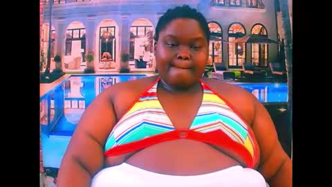 ebonyhotbuns4u2luv online show from June 2026 04:18:01 PM