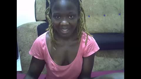 Snapshot of ebonyliliana chatting on December 2024 02:01:02 AM ebonyliliana online show from December 2024 02:01:02 AM