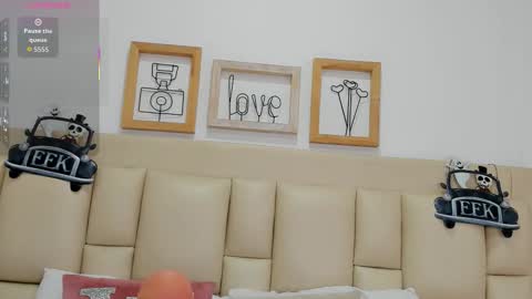 Ludovica online show from October 2025 04:35:02 AM