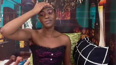 Snapshot of ebonyolive69 chatting on June 2026 07:37:01 PM Cindy online show from June 2026 07:37:01 PM