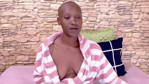 Snapshot of ebonyolive69 chatting on July 2026 05:52:01 PM Cindy online show from July 2026 05:52:01 PM
