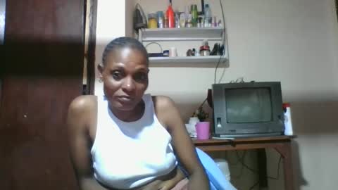 Snapshot of ebonyqueen4 chatting on October 2025 12:44:02 AM JACKLINE online show from October 2025 12:44:02 AM