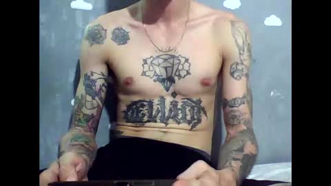 Snapshot of ed_big_cock chatting on March 2025 09:06:02 PM Edd Gallego online show from March 2025 09:06:02 PM