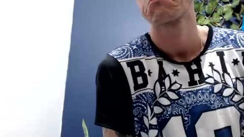 Snapshot of ed_big_cock chatting on September 2025 09:59:02 PM Edd Gallego online show from September 2025 09:59:02 PM