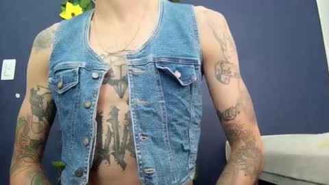 Snapshot of ed_big_cock chatting on September 2025 05:27:02 PM Edd Gallego online show from September 2025 05:27:02 PM