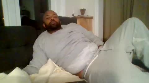 eddiejonez online show from December 2024 04:53:01 AM