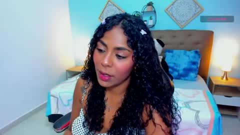 Snapshot of edelaine_rogers chatting on May 2026 06:09:02 AM ede online show from May 2026 06:09:02 AM