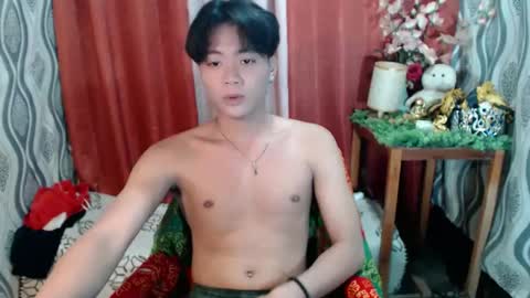 Snapshot of edelcum_xx chatting on February 2025 01:03:02 PM edelcum_xx online show from February 2025 01:03:02 PM