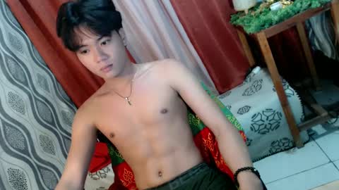 Snapshot of edelcum_xx chatting on February 2025 01:03:02 AM edelcum_xx online show from February 2025 01:03:02 AM