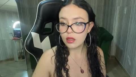 Snapshot of eden_vice_t chatting on November 2025 01:33:01 PM Eden vice online show from November 2025 01:33:01 PM