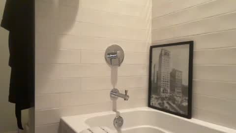 Dad online show from April 2026 10:31:01 AM