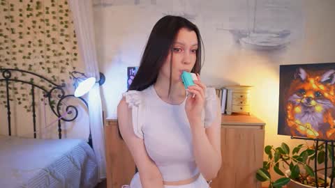 Snapshot of edithbrucker chatting on September 2025 03:29:01 AM Im Sally Im new here lets meet online show from September 2025 03:29:01 AM