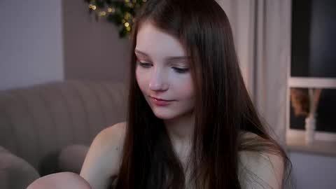 Lisa  online show from March 2026 11:30:02 PM