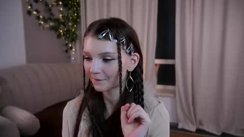 Lisa  online show from March 2026 12:06:01 AM