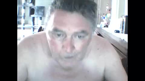 Snapshot of edje59a chatting on April 2026 06:25:02 AM Eddy online show from April 2026 06:25:02 AM