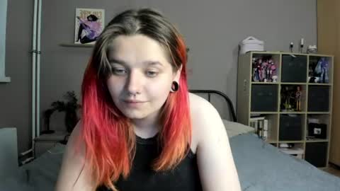 Snapshot of edna_dana chatting on July 2026 07:17:01 PM Edna online show from July 2026 07:17:01 PM