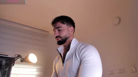 Snapshot of edrick_walton chatting on November 2025 12:44:02 PM edrick online show from November 2025 12:44:02 PM