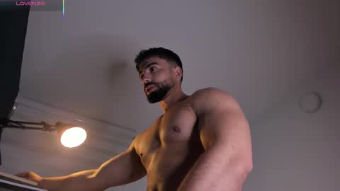 Snapshot of edrick_walton chatting on November 2025 11:35:01 AM edrick online show from November 2025 11:35:01 AM