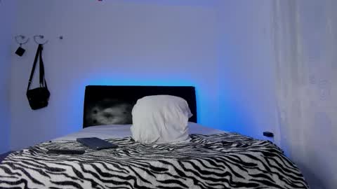 Eduar Wild online show from February 2026 04:20:02 AM