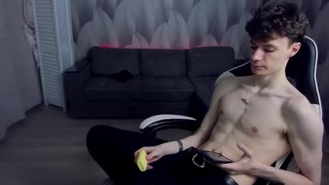 Snapshot of edvardblare chatting on October 2025 03:46:02 PM edvardblare online show from October 2025 03:46:02 PM