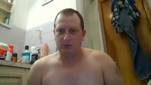 edwardaims_2please online show from September 2025 10:13:01 PM