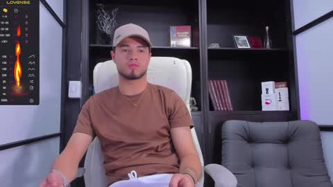 Edward Ross online show from February 2025 08:13:01 PM