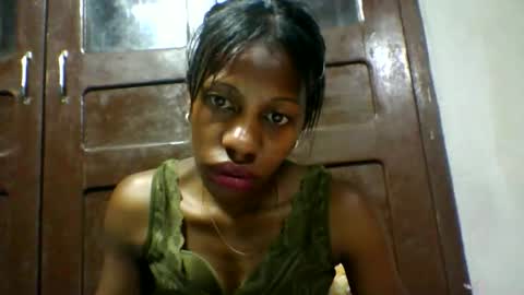 edwige770943 online show from May 2026 04:12:01 PM