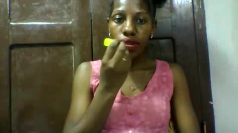 edwige770943 online show from May 2026 08:33:01 AM