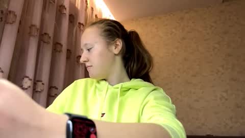 Snapshot of edythecolbert chatting on November 2025 11:43:02 AM Rachel online show from November 2025 11:43:02 AM