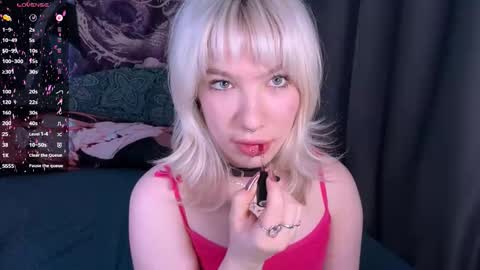 Rachel online show from December 2025 07:19:02 PM