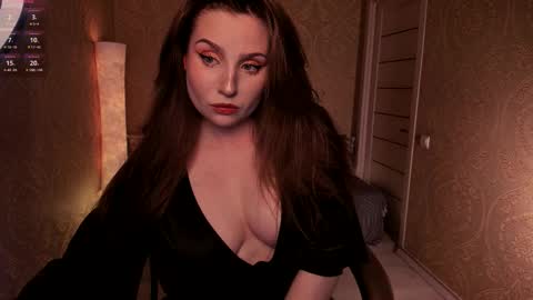 eesmaaarr online show from February 2026 12:17:02 AM