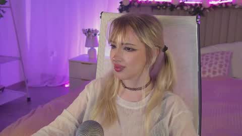 EVA NON NUDE online show from May 2026 04:56:02 PM