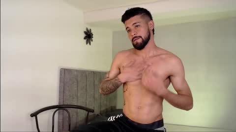 eevil_boys_77 online show from October 2025 01:12:02 PM