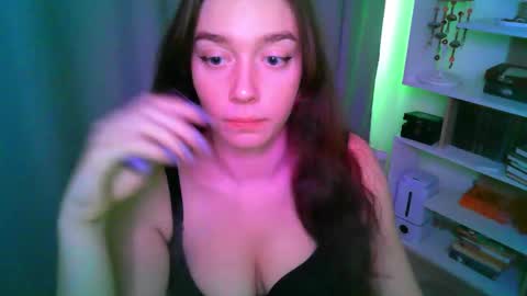 effie_balconii online show from October 2025 01:45:02 PM