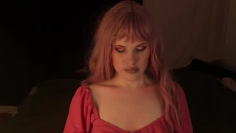 Effie Mur online show from December 2024 06:06:01 PM