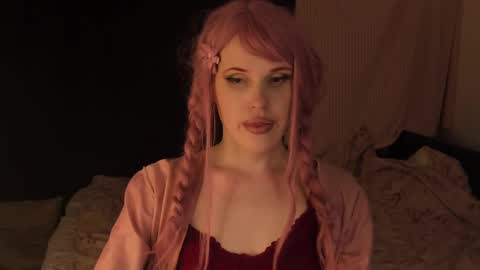 Effie Mur online show from January 2025 03:26:01 PM