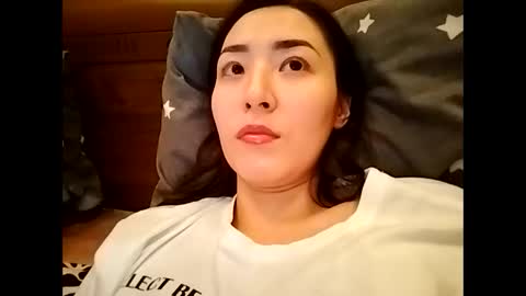 Effy online show from March 2025 01:49:01 PM