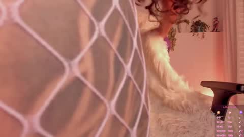 effy online show from February 2025 08:33:02 AM