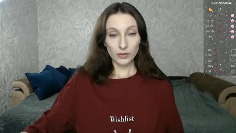 Snapshot of effy_gray chatting on May 2026 08:03:02 PM Anna online show from May 2026 08:03:02 PM