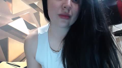 Effy online show from April 2026 08:14:02 PM