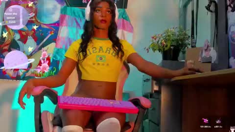 Snapshot of effy_marinn chatting on September 2025 06:13:01 AM effy_marinn online show from September 2025 06:13:01 AM