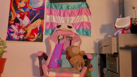 Snapshot of effy_marinn chatting on September 2025 05:42:01 AM effy_marinn online show from September 2025 05:42:01 AM