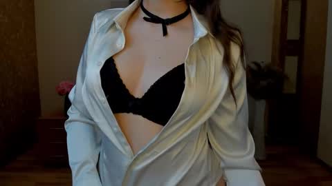 Effy Royse online show from February 2026 06:45:01 AM