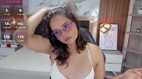 Snapshot of effystonnem chatting on September 2025 07:18:02 PM E F F Y online show from September 2025 07:18:02 PM