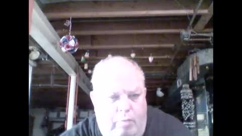 Snapshot of efriff chatting on May 2026 10:46:01 AM efriff online show from May 2026 10:46:01 AM