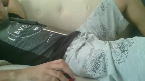 Snapshot of egyman2022 chatting on January 2025 12:05:02 PM Im momo 35 Egyptian at Dubai online show from January 2025 12:05:02 PM