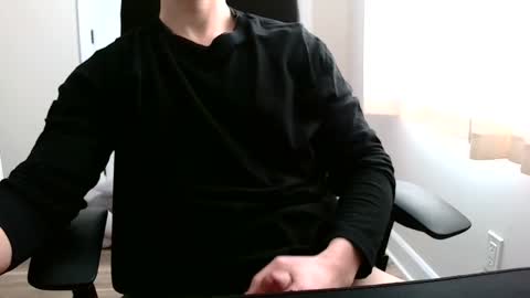 Snapshot of ehhchris chatting on February 2025 05:51:01 PM ehhchris online show from February 2025 05:51:01 PM