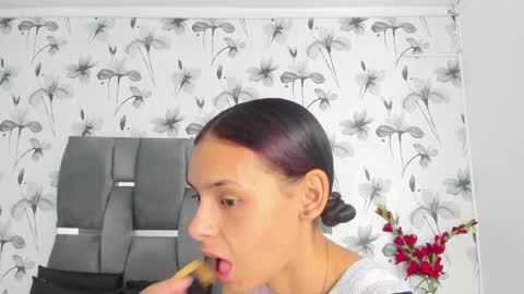 Valery online show from September 2025 01:23:01 PM