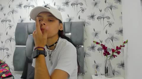 Valery online show from November 2025 02:08:02 PM